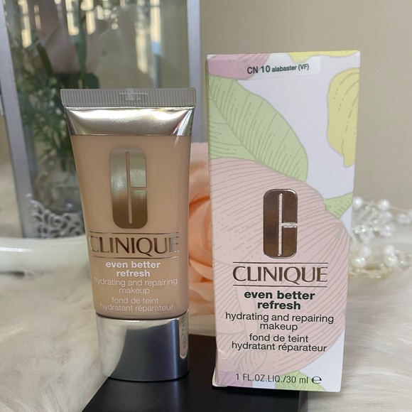 Clinique Other - Clinique Even Better Refresh Makeup CN 10 ALABASTER (VF) - 1 oz / 30 ml